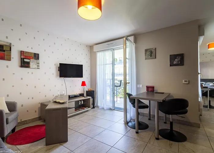 Egalite - Montmartre *